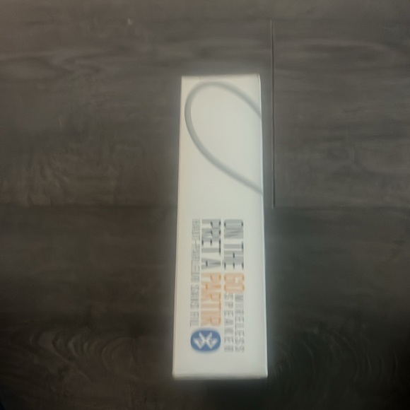 ☀️New in box on the go wireless speaker - Picture 5 of 5